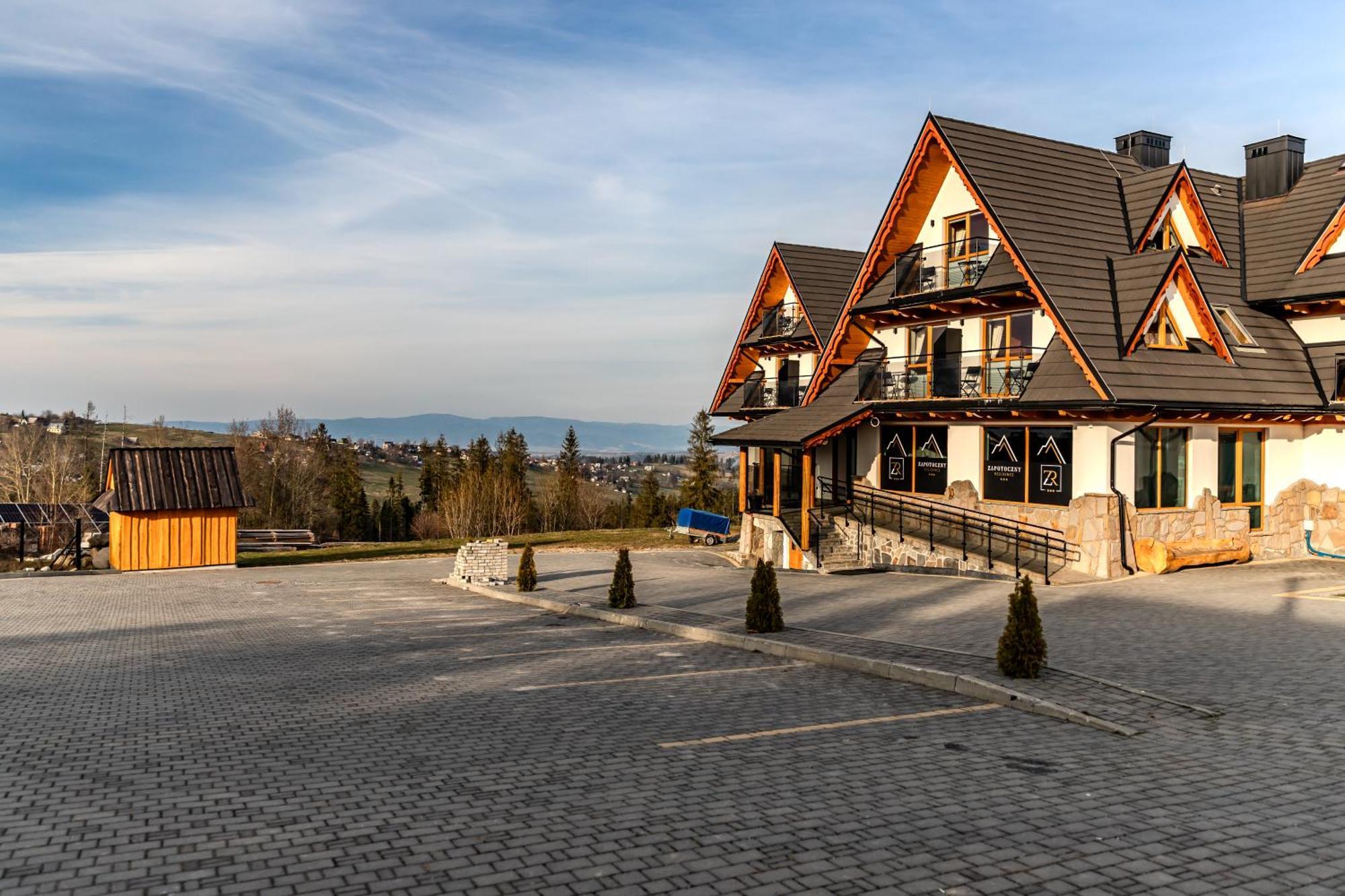 Zapotoczny Residence ซอมบ์ ภายนอก รูปภาพ